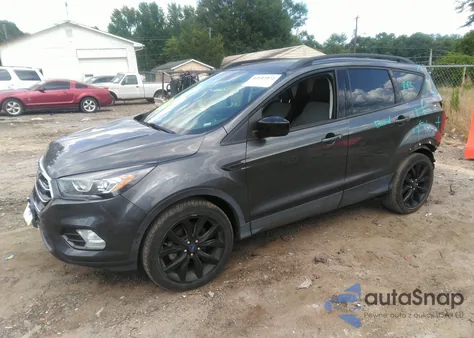 2019 Ford Escape Se из США, поврежденный, VIN 1FMCU0GD7KUB29984